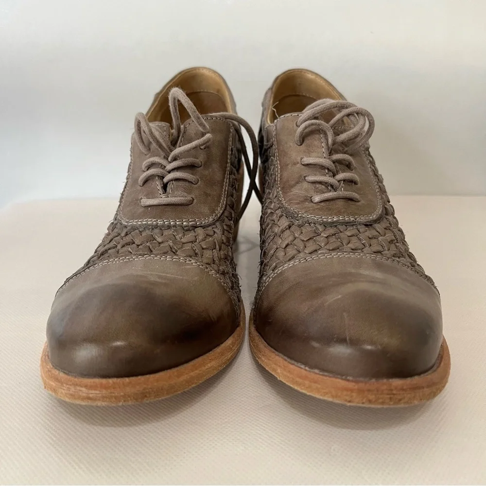 Frye Woven Leather Lace Up Heeled Oxford Shoes - Picture 4 of 10